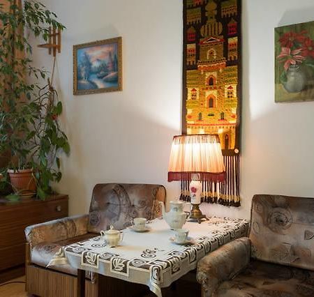 Feel The Old Socialist Style Apartment Krakow Exterior photo